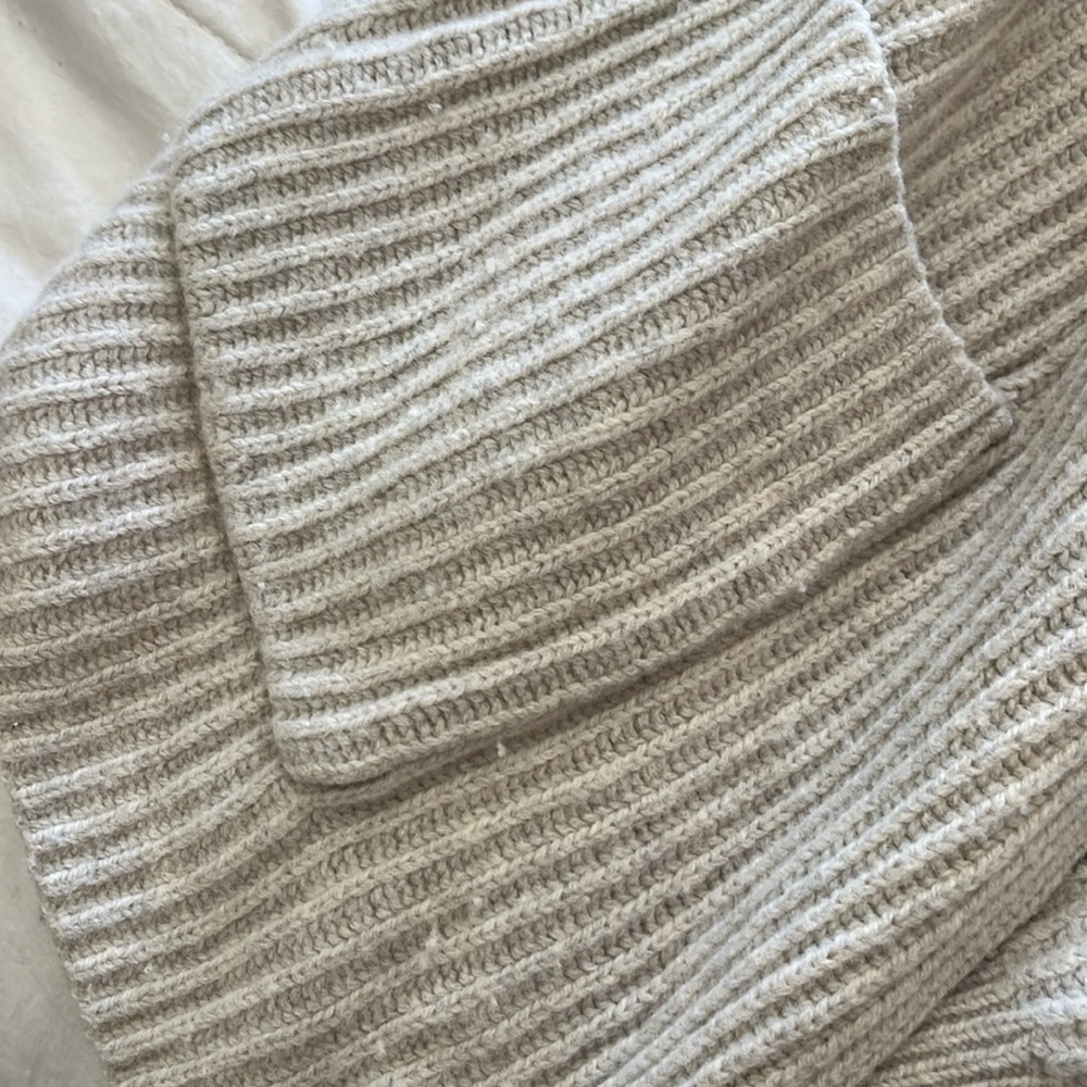 Cozy Beige Women's Sweater - Picture 2 of 4